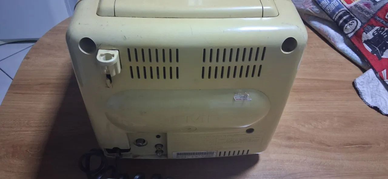 Monitor 10 polegadas av  - Foto 5