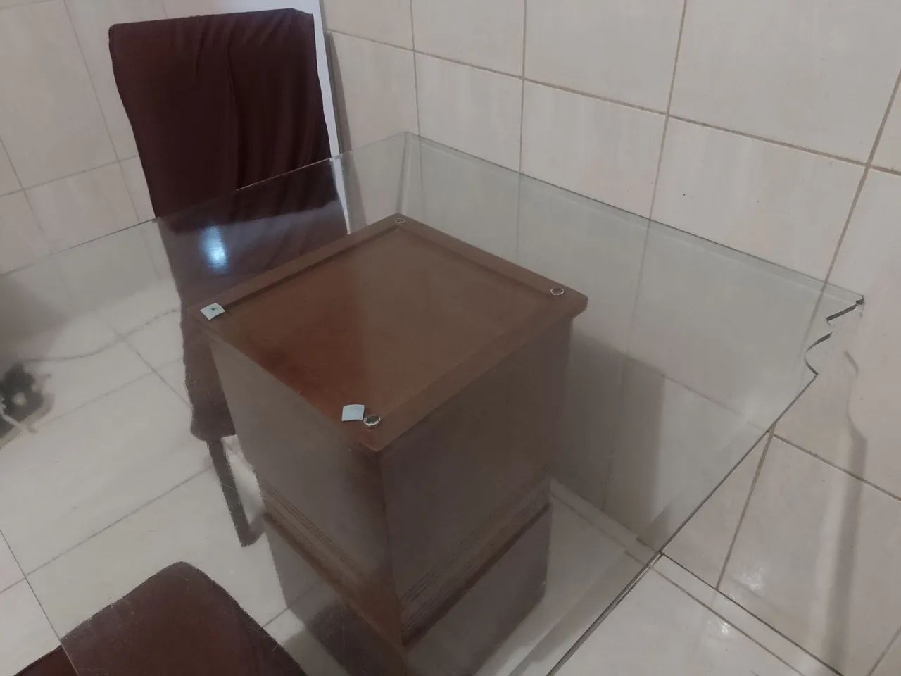 Mesa de vidro de jantar 2 cadeiras  - Foto 2