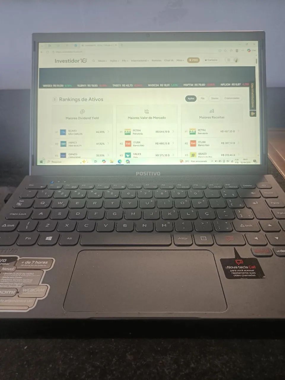 Notebook Positivo QuadCore, tela 14