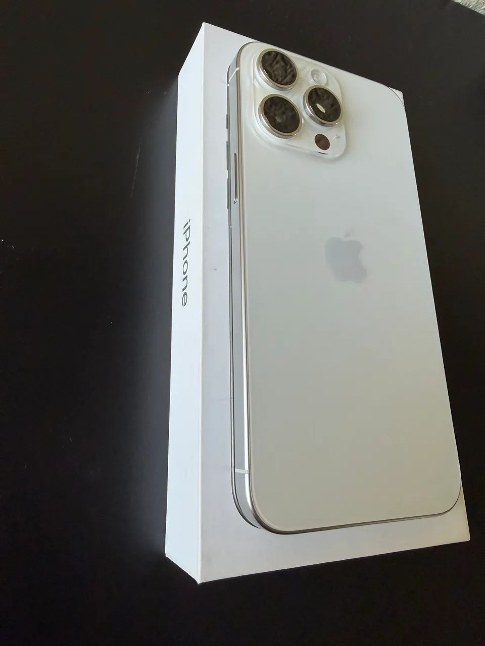 iPhone 15pro 256GB ホワイト iPhone 15 Pro Max 256GB White Titanium | KaBuM!