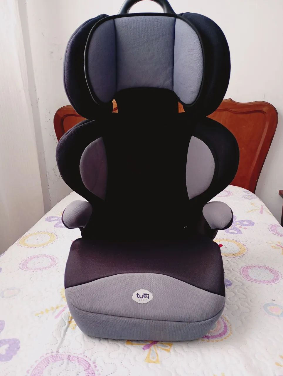 Cadeirinha de Carro/ Assento de Elevação 