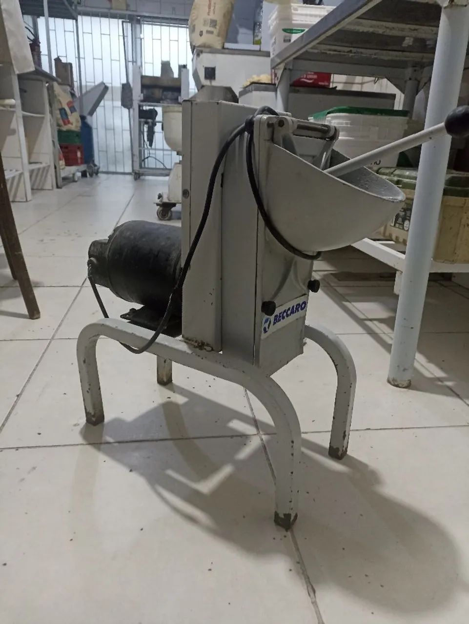 Vende-se ralador de frios - Foto 2