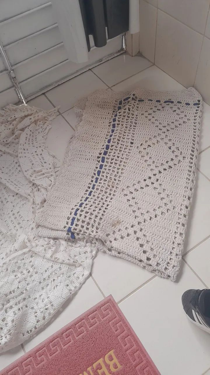 toalha de mesa e colchão de linha - Foto 2