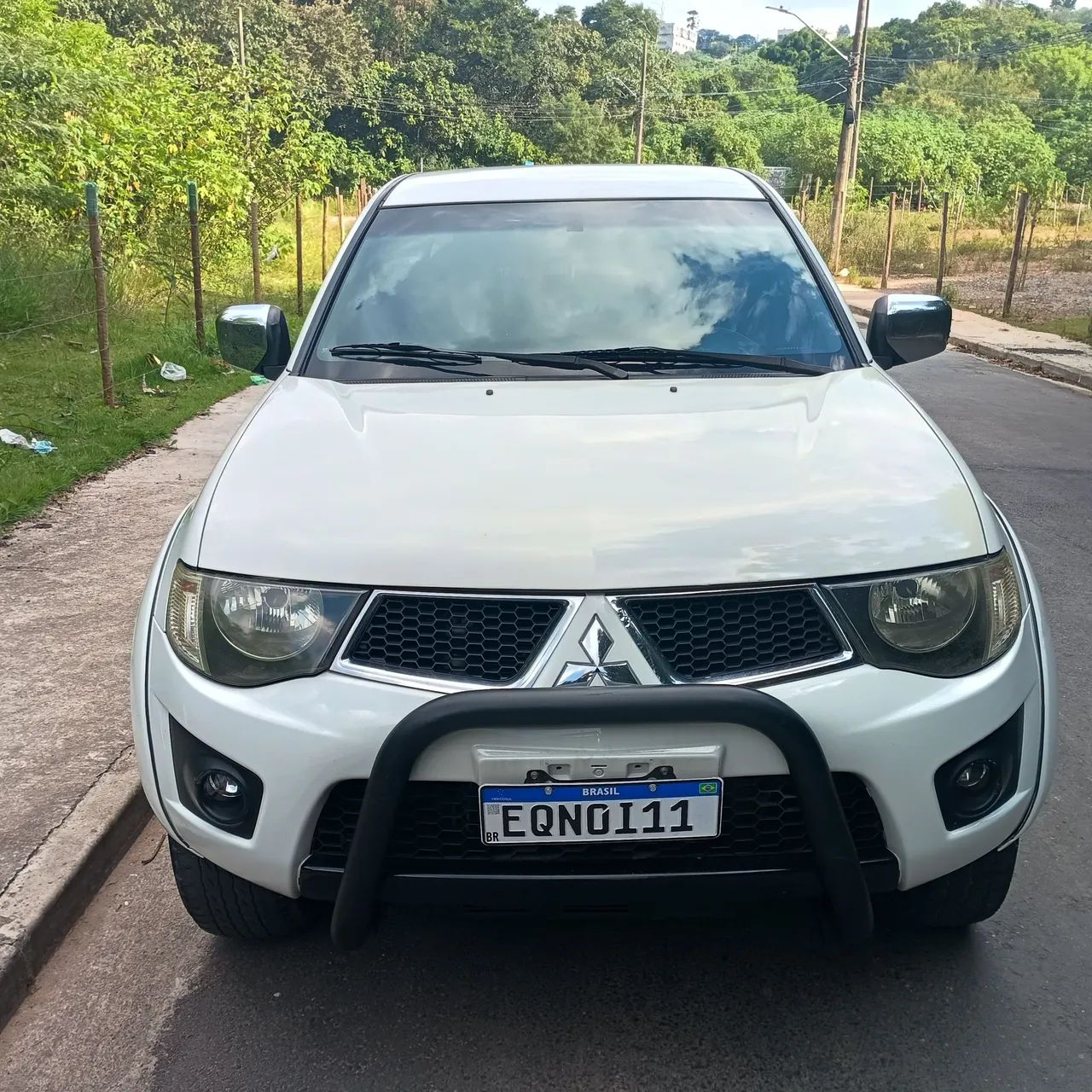 Mitsubishi L200 2012
