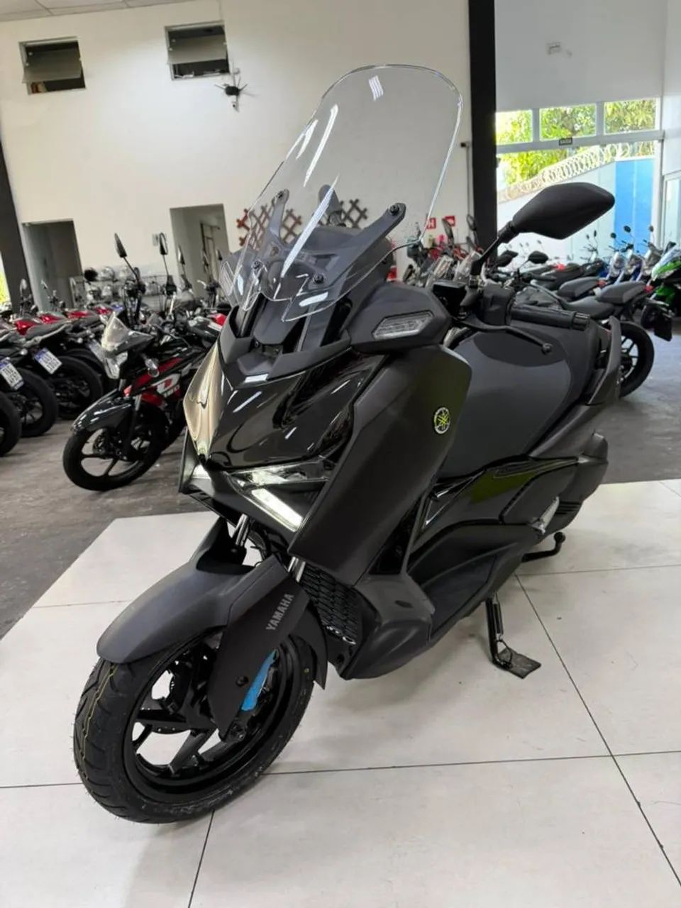 YAMAHA YZF R15 - Foto 2