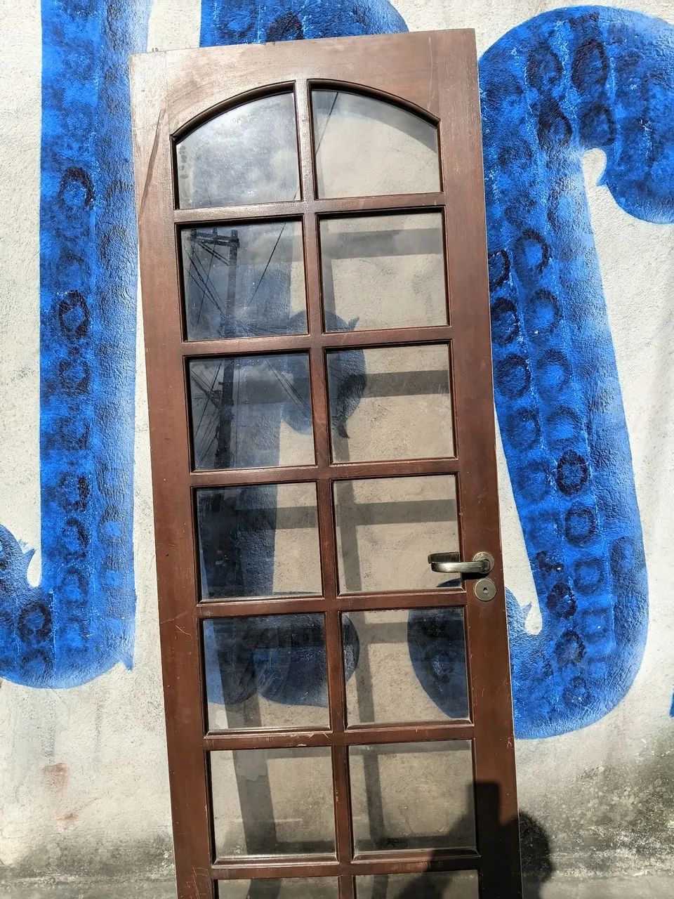 Porta. 69× 2.4