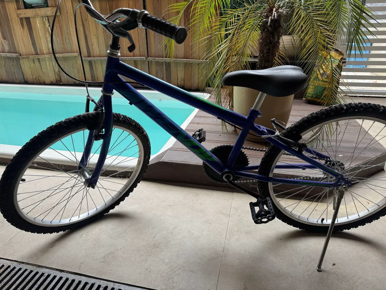 Bicicleta masculina Aro 24 - Foto 2