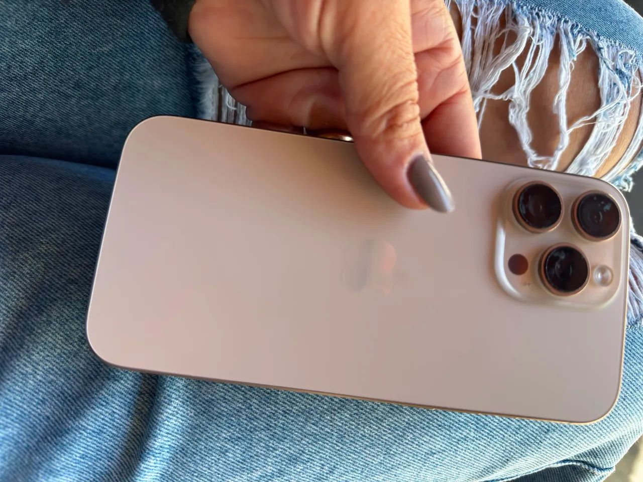 iPhone 16 pro Max 256 gigas  - Foto 2