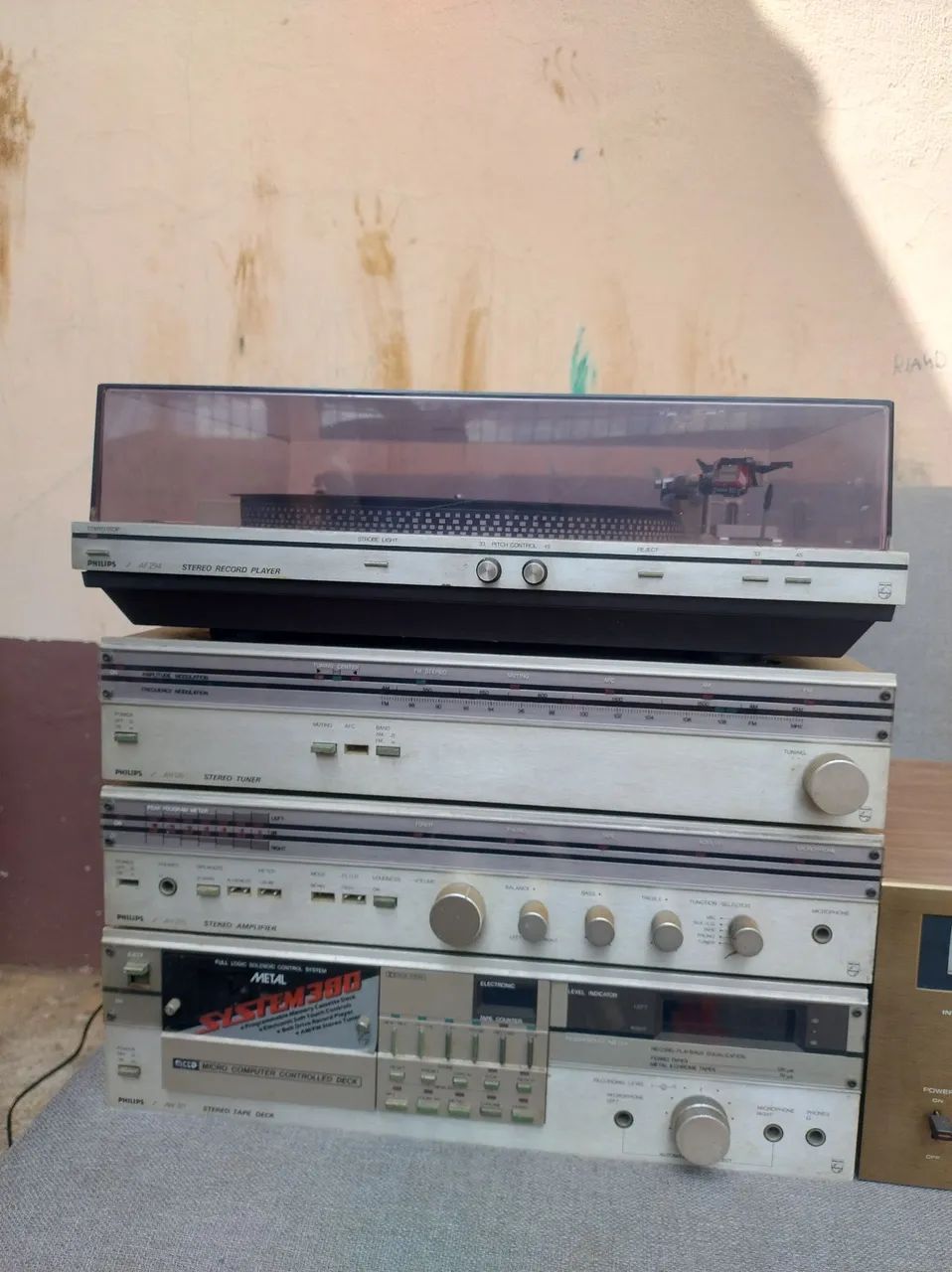 Aparelho de vinil antigo