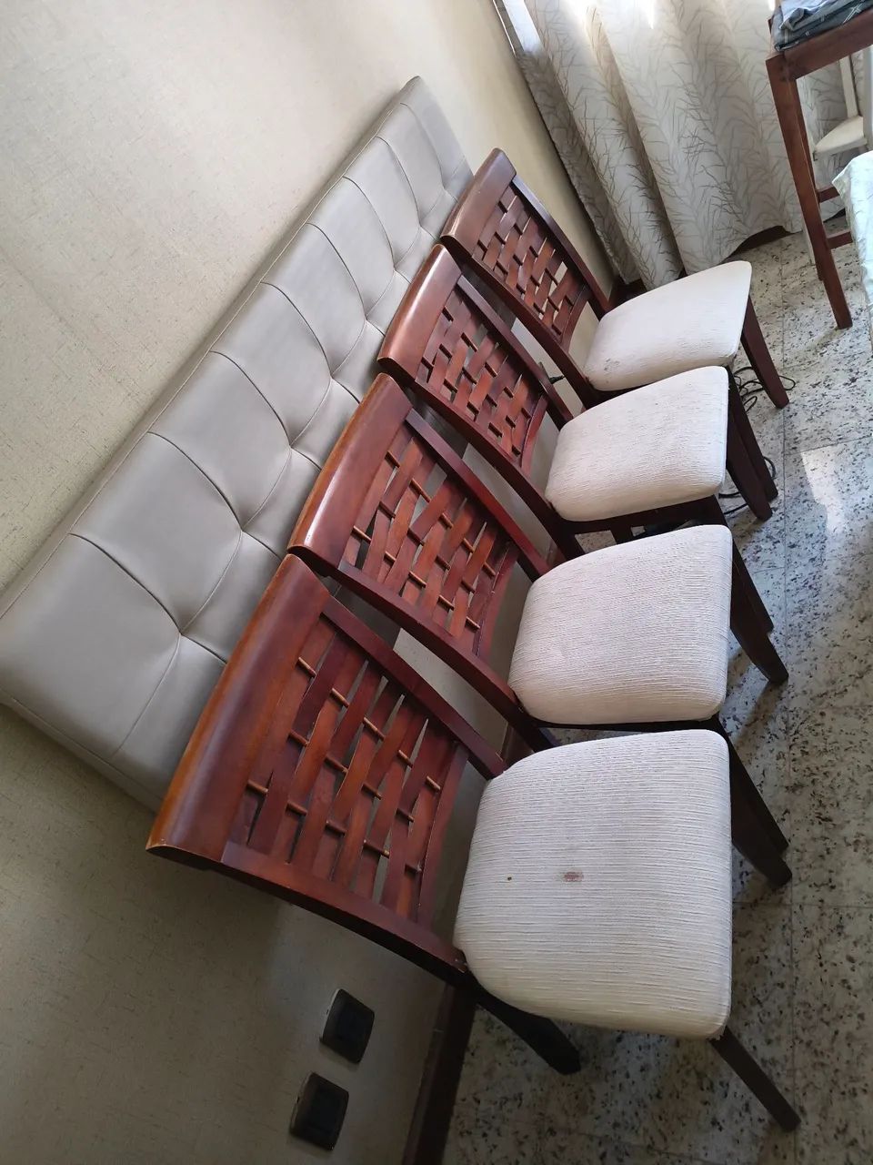 Conjunto 4 cadeiras  - Foto 2