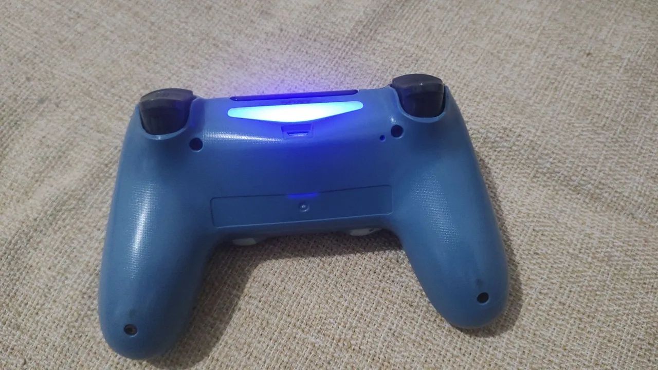 CONTROLE PS4 ORIGINAL CAMUFLADO - Foto 2