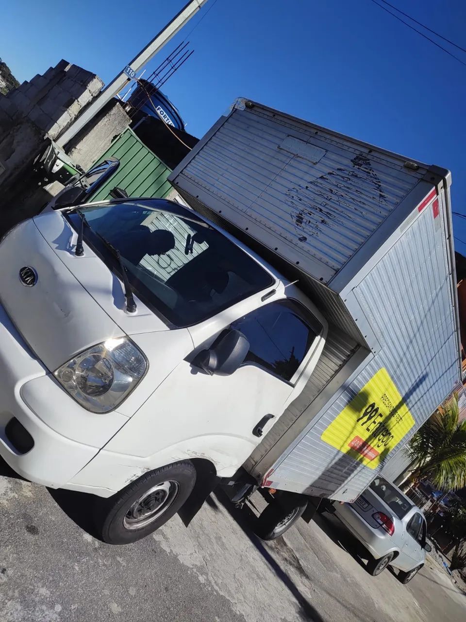Caminhão kia bongo