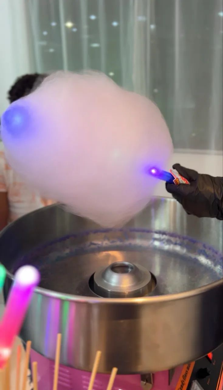 Aluguel locação Barraquinha com Máquina de algodão doce  - Foto 3
