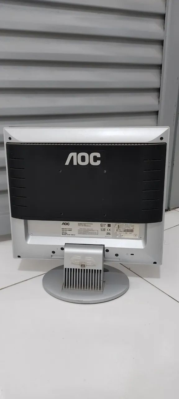 Monitor AOC LCD 17 polegadas - Foto 2