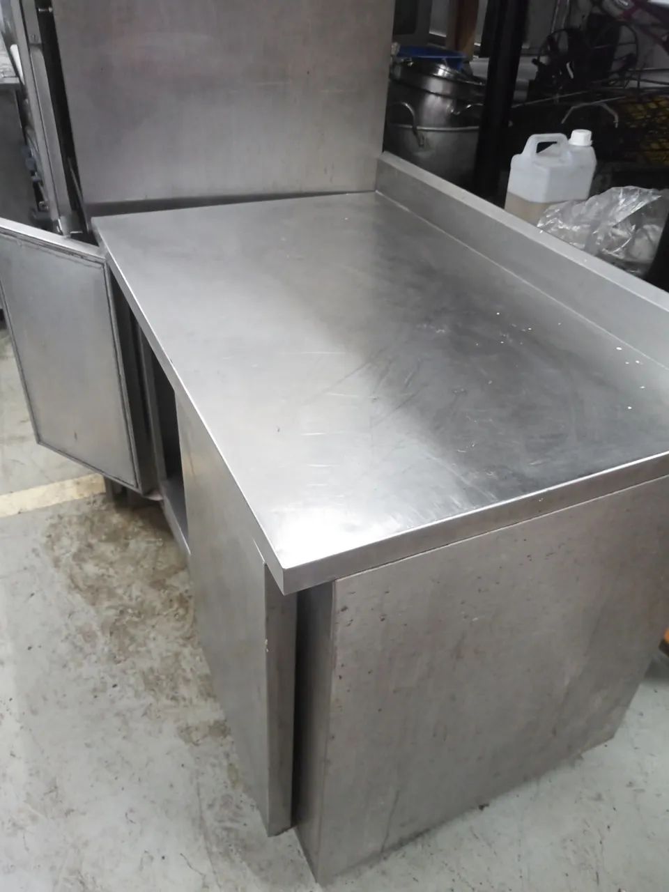 Bancada inox,com armário, medida 110x70 - Foto 4
