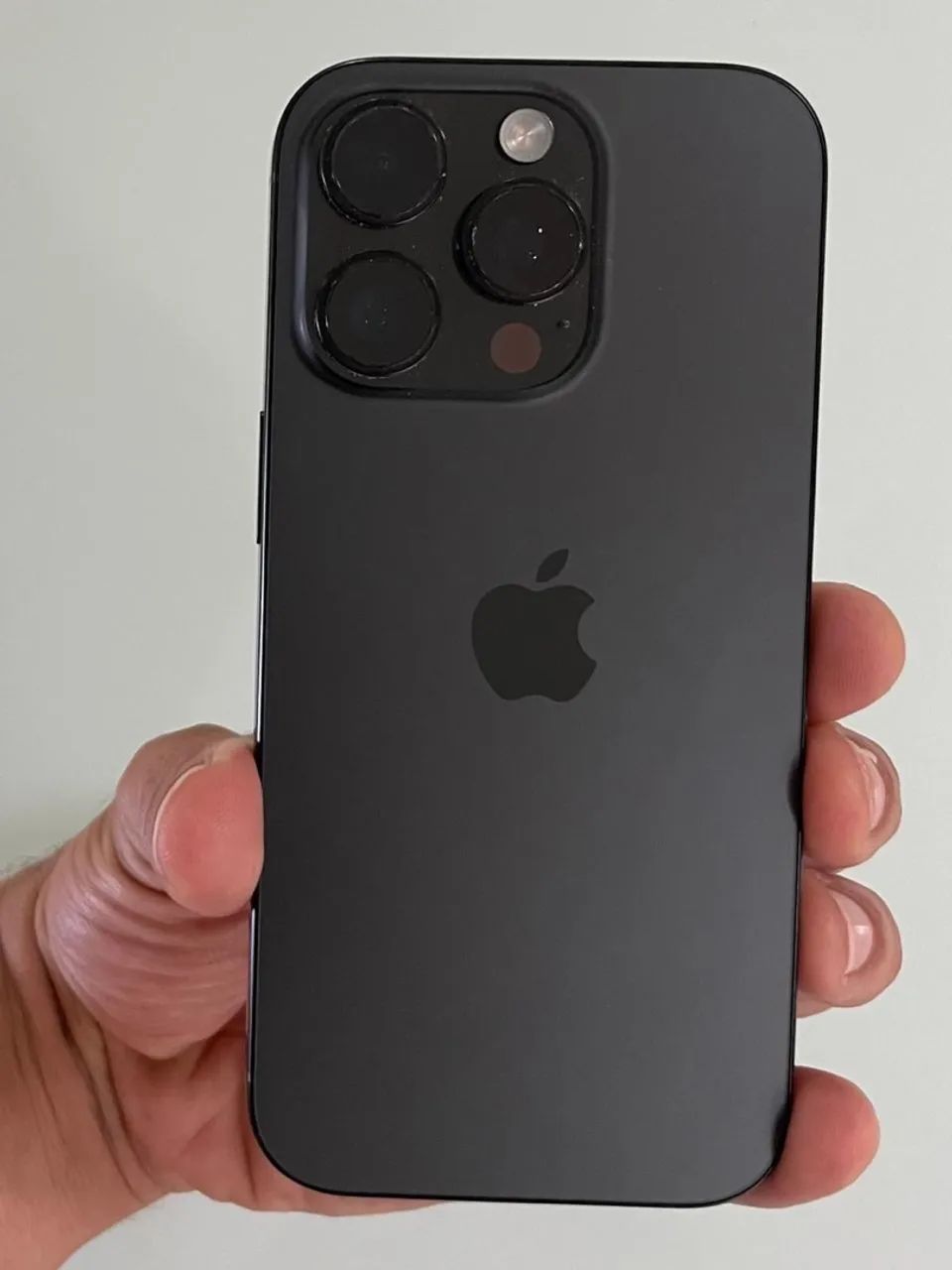 iPhone 16 pro - 128gb- Preto 