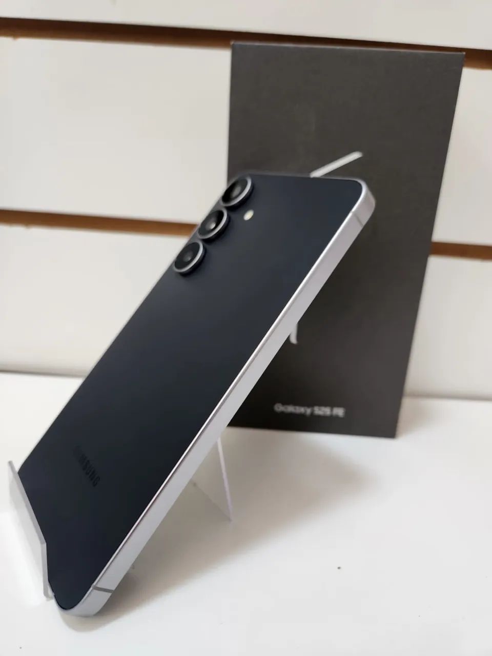 Samsung s25 fe  - Foto 2