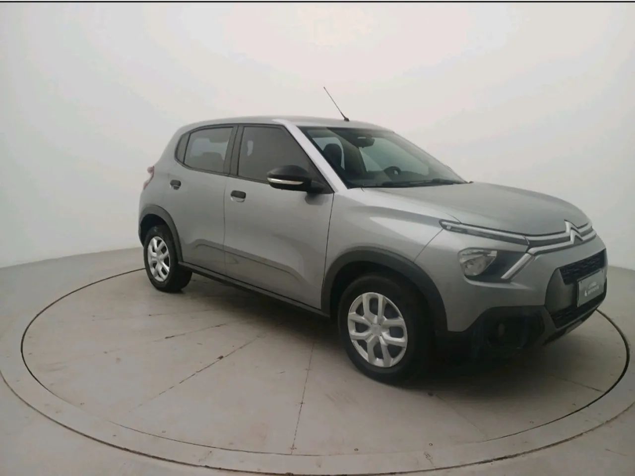 Citroen C3 Live Pack 1.0 Flex 6V 5P Mec. 2024 - Foto 8