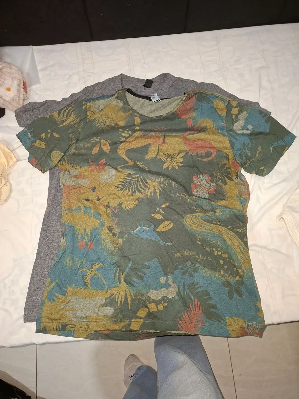 Roupas e bota - Foto 2