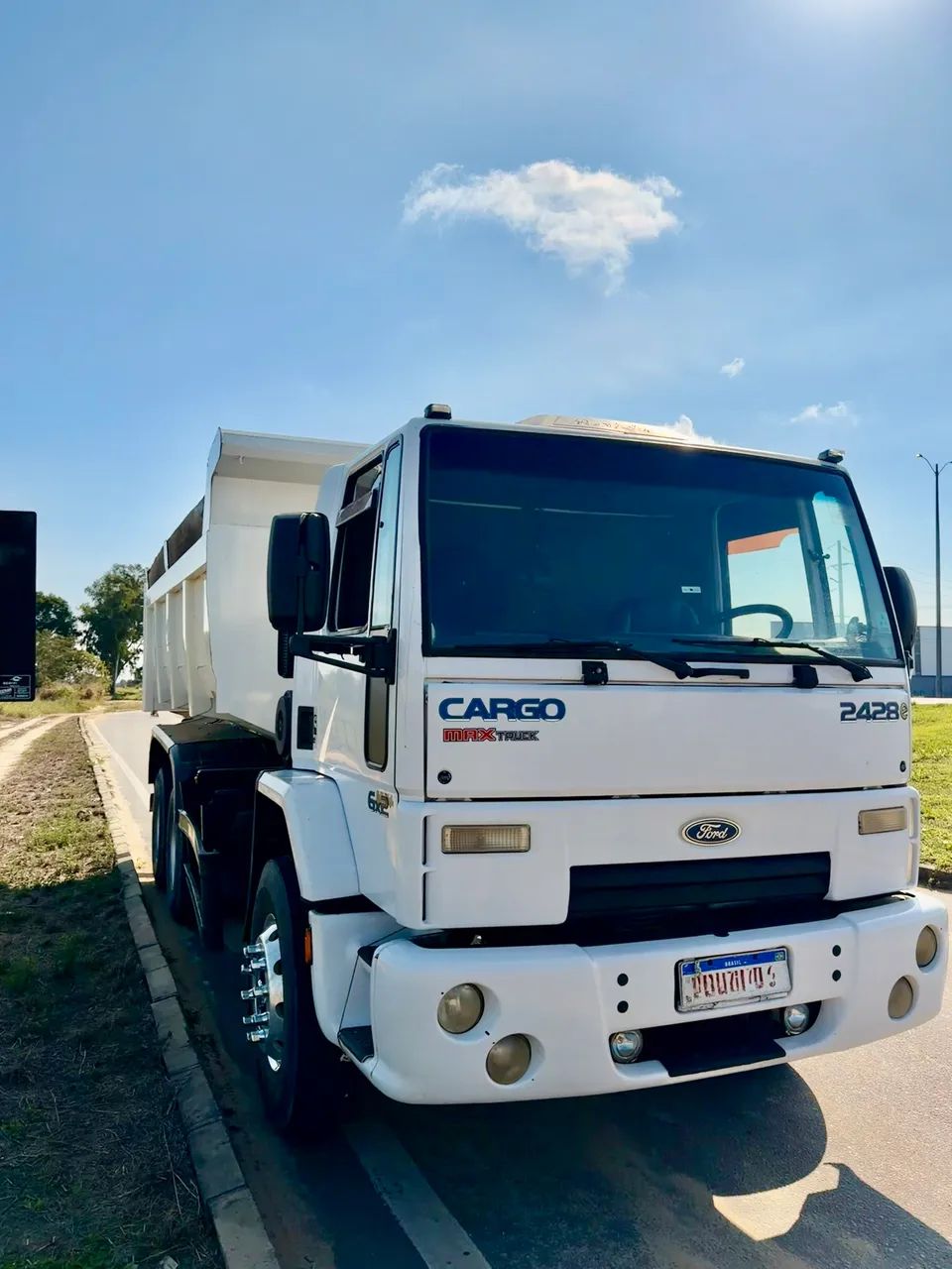 Ford Cargo 2428E