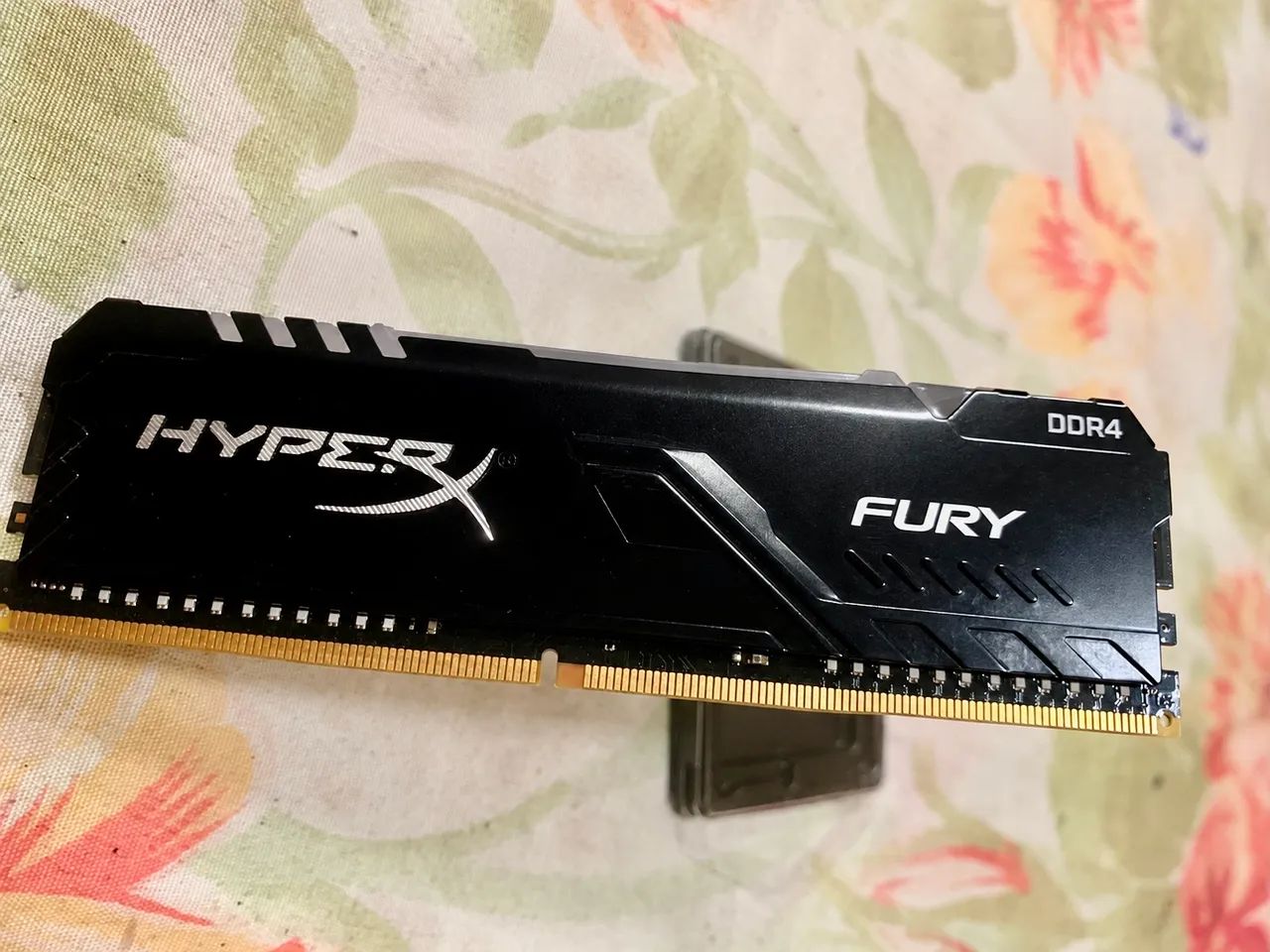 Memória RAM Kingston HyperX RGB 8GB