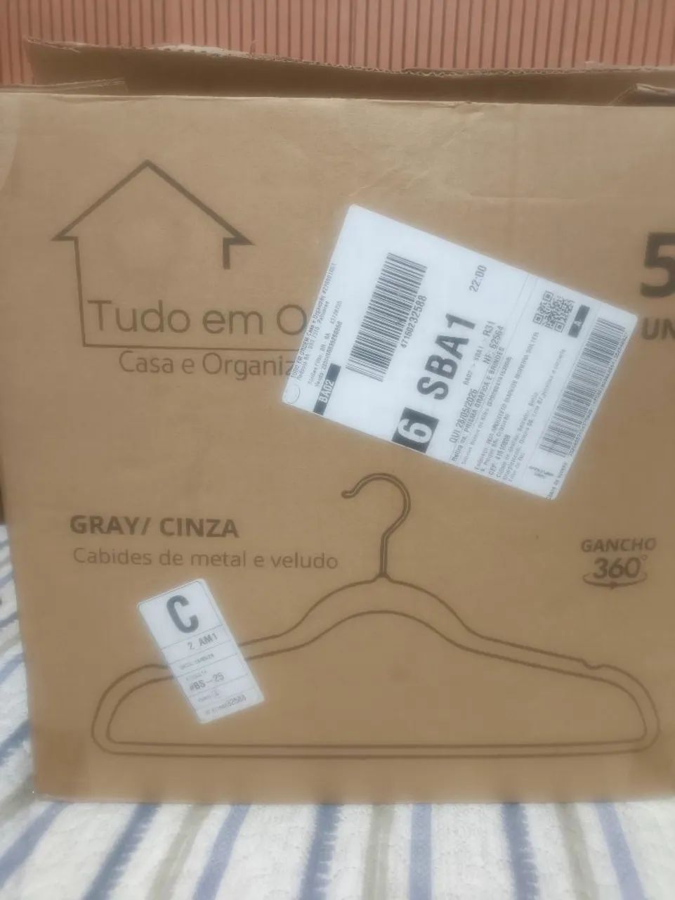 Cabide de roupas  - Foto 2