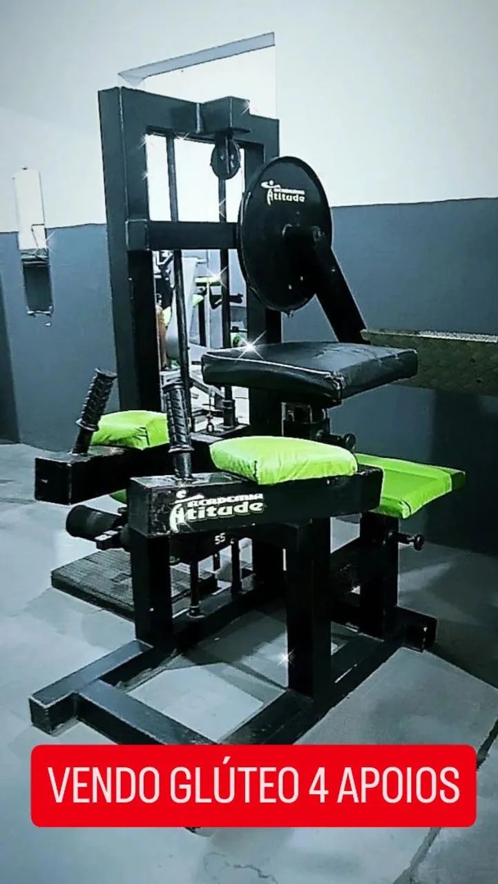 Máquina de Glúteos 4 apoios