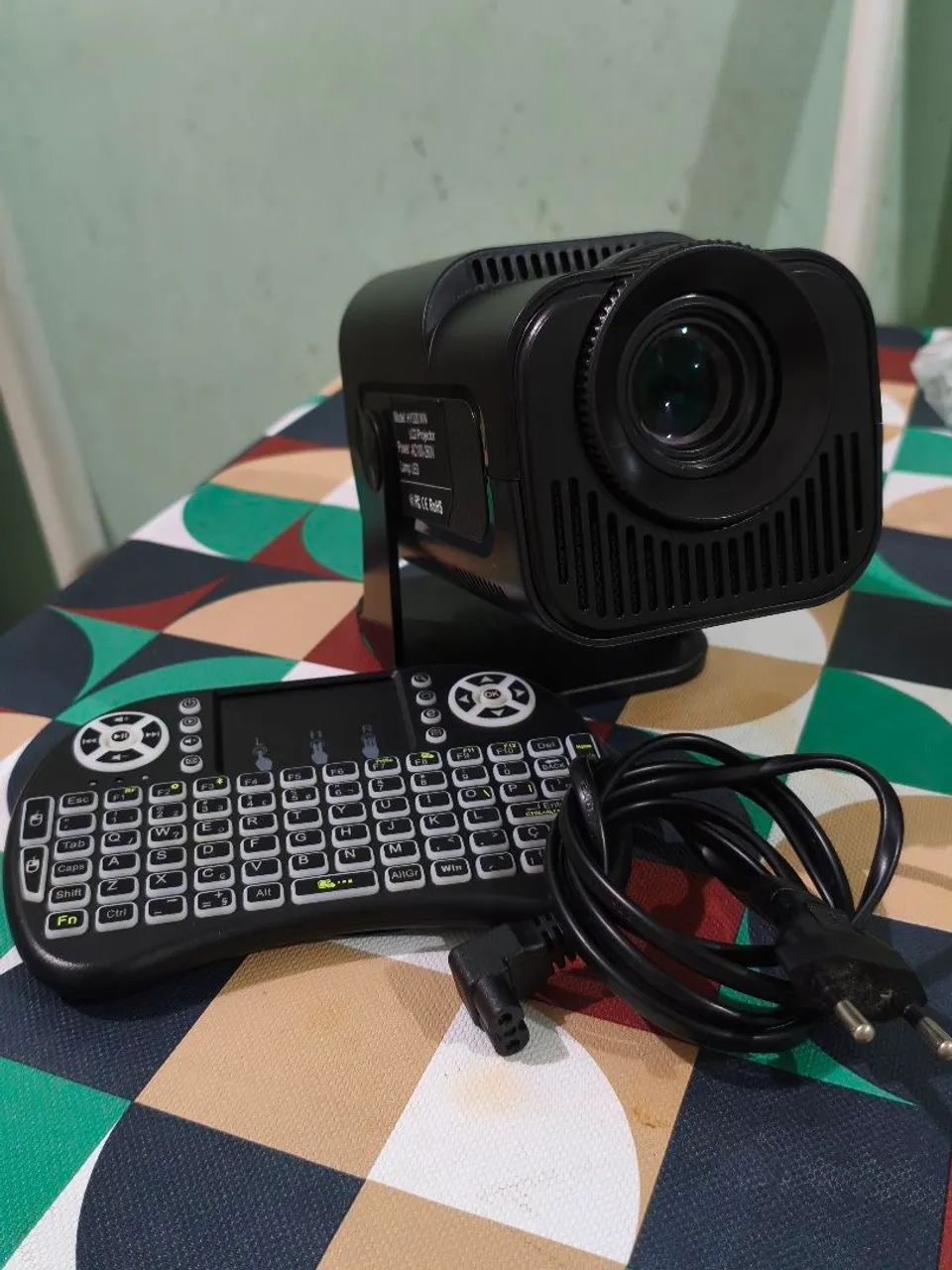 MINI PROJETOR HY320 4K