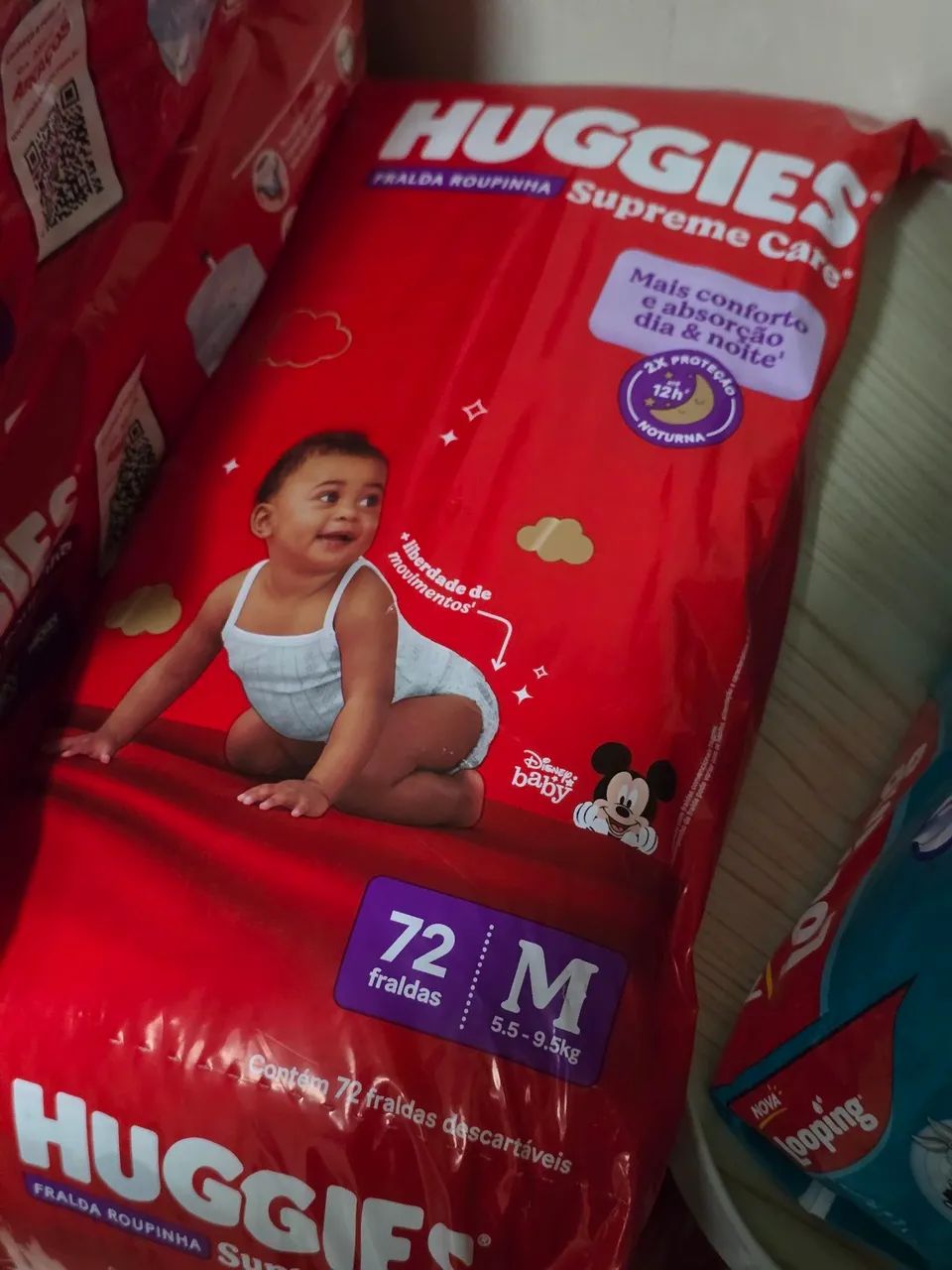 Fralda roupinha tam M huggies 72 fraldas 