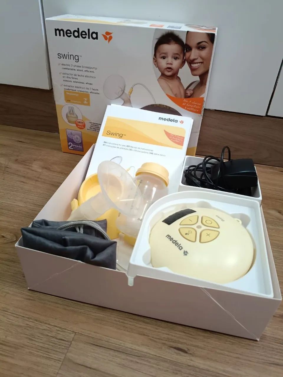 Extratora de leite - Medela Swing - Foto 2