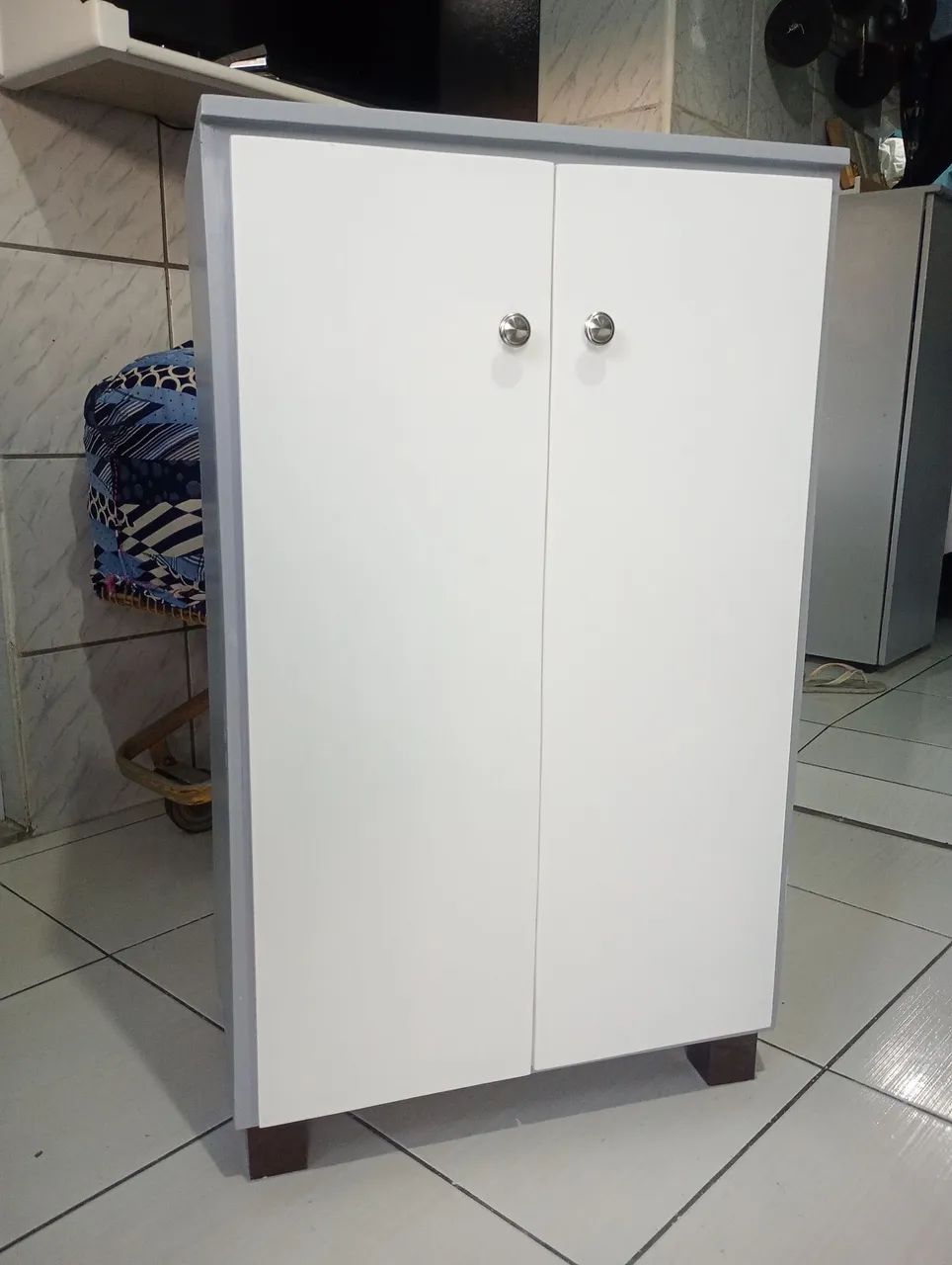 Armário multiuso 