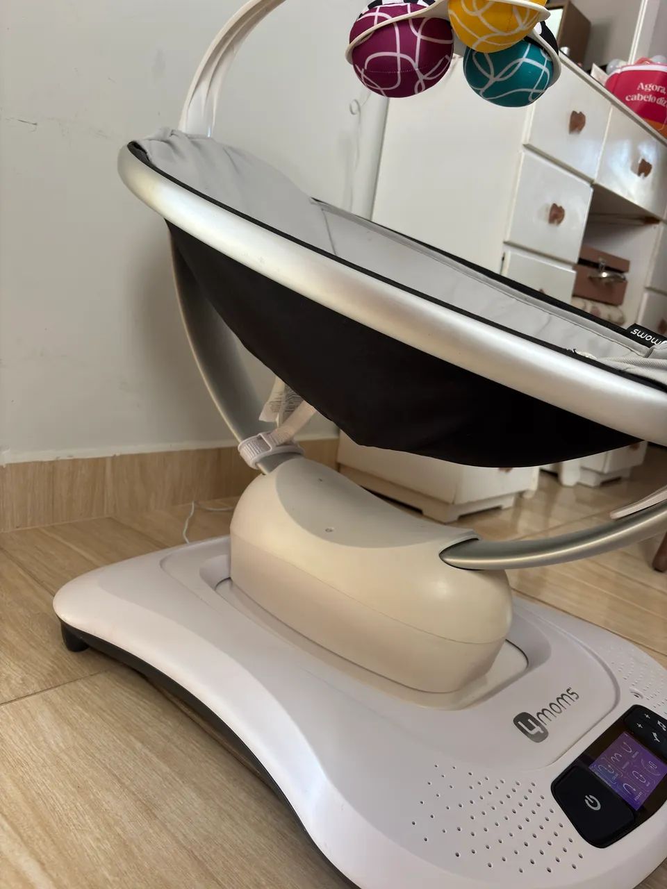 Cadeira de balanço Mamaroo 4 Moms - Foto 5