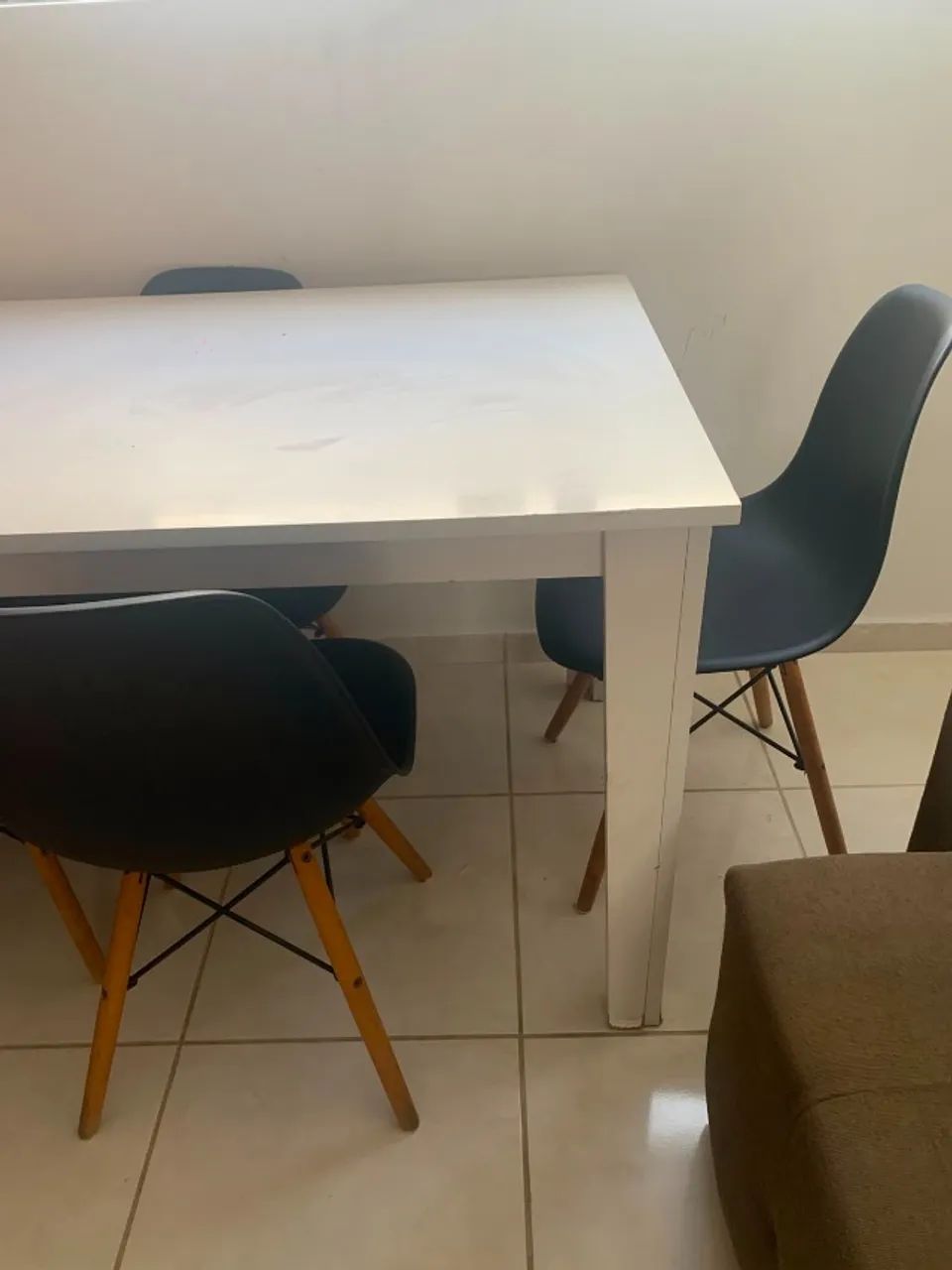 Mesa de Jantar + Cadeiras - Foto 5