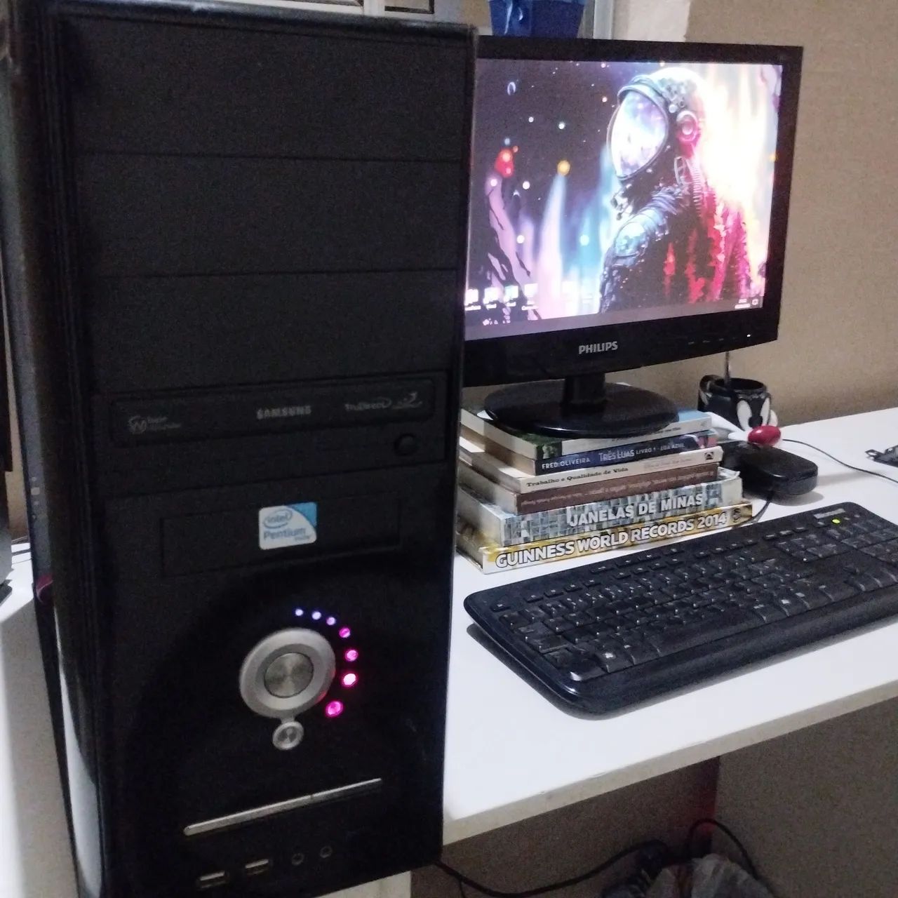 CPU Intel Dual Core - 4GB RAM - HD 500GB