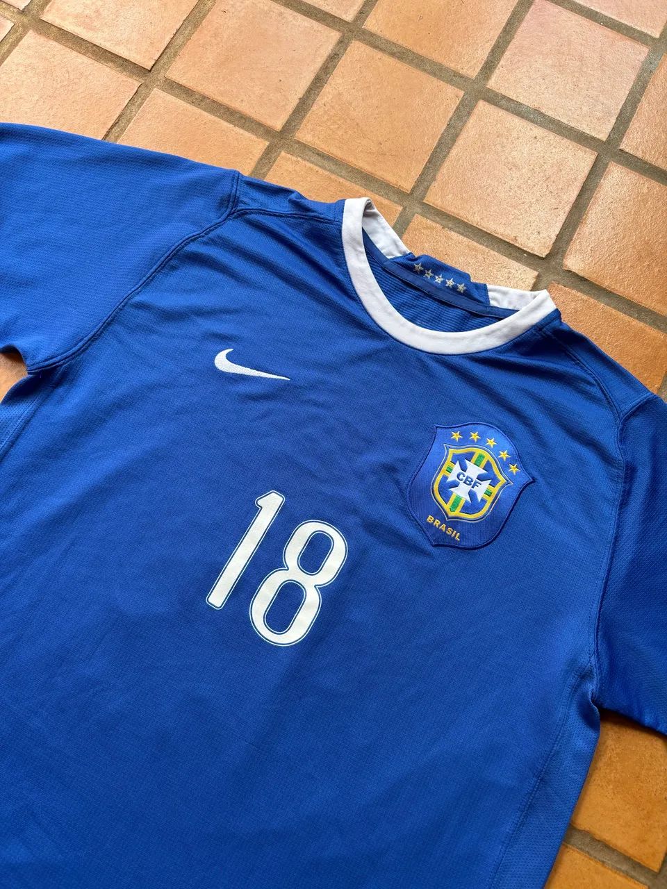 Camisa Brasil 2006 Nike Azul Reserva 