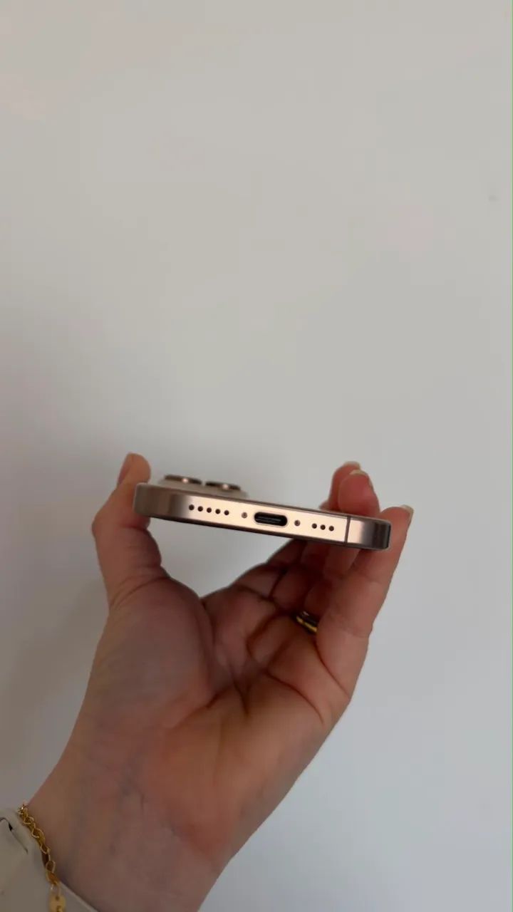 iPhone 16 Pro  - Foto 5
