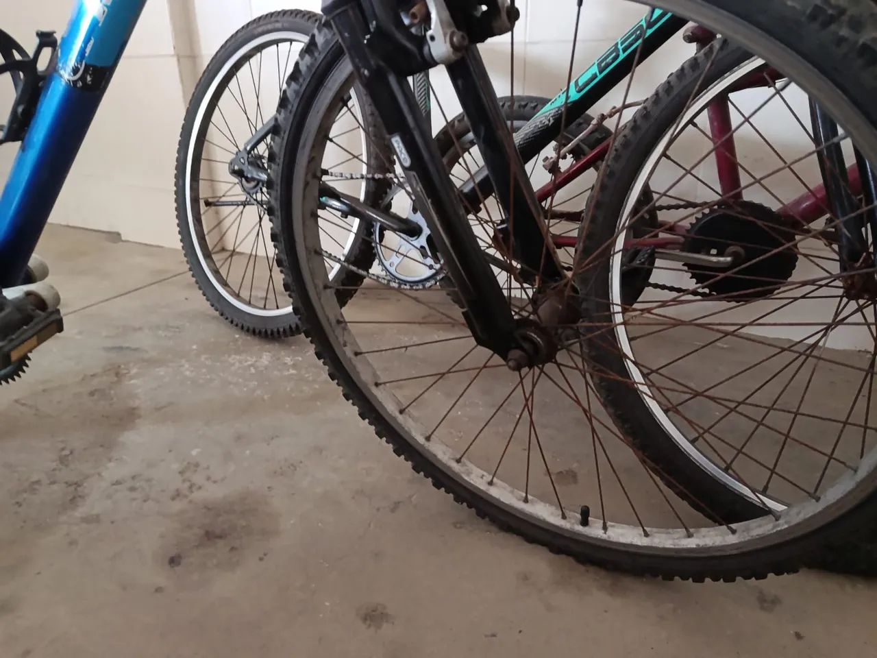 Bicicleta aro26 Caloi - Foto 2