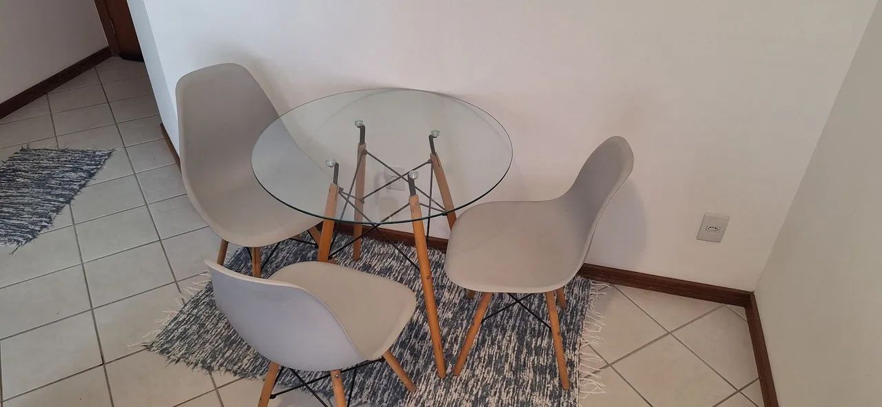 Mesa 3 lugares e cadeiras - Foto 5