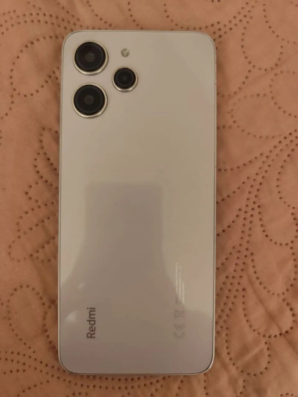 Redmi 12 com tela trincada