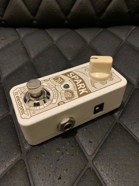 Pedal TC Electronic Spark Boost Mini - Instrumentos musicais