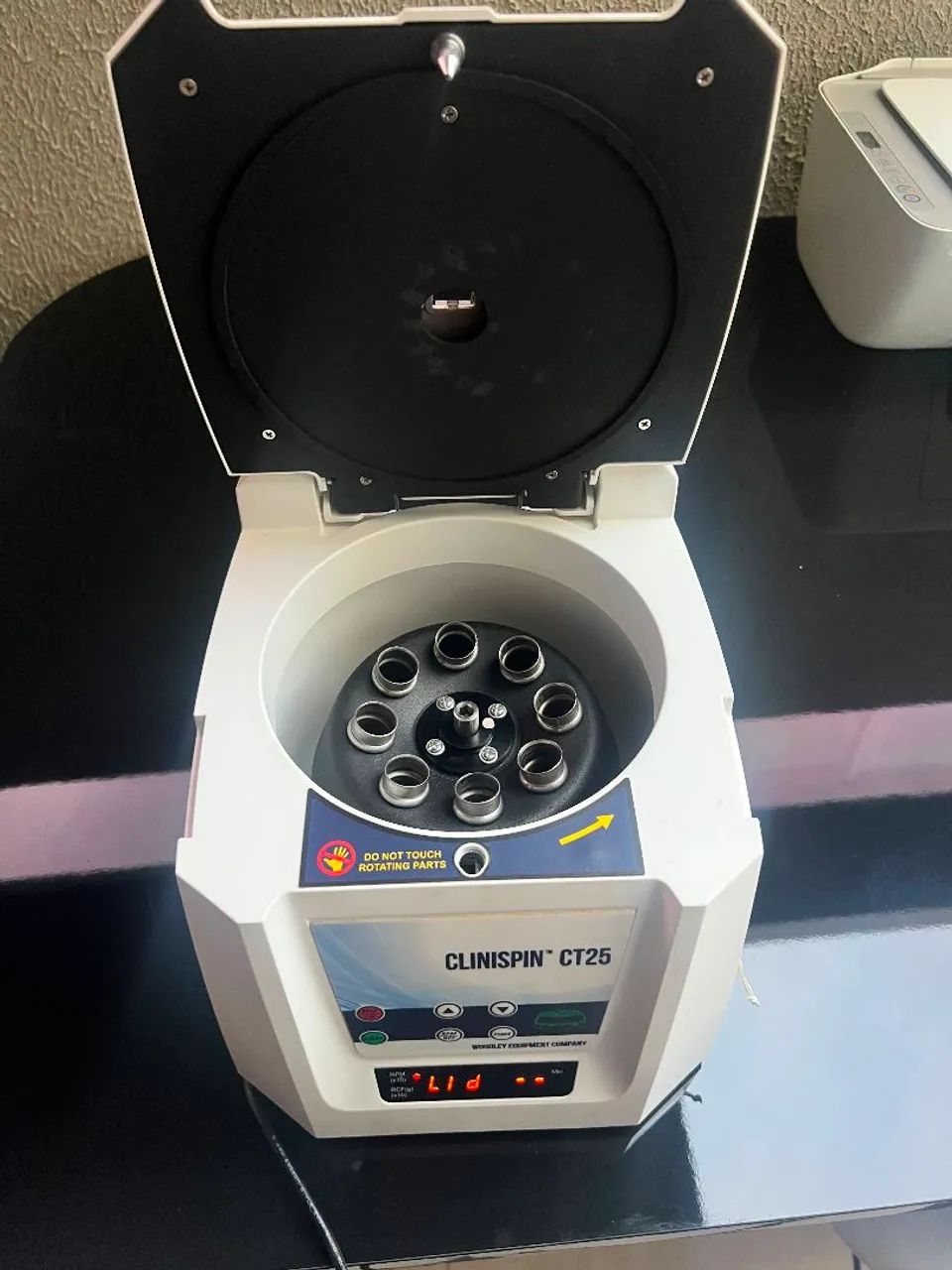 Centrífuga de Bancada Clinispin