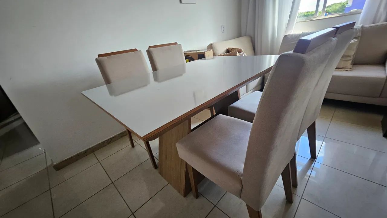 Mesa com 4 cadeiras - Foto 2