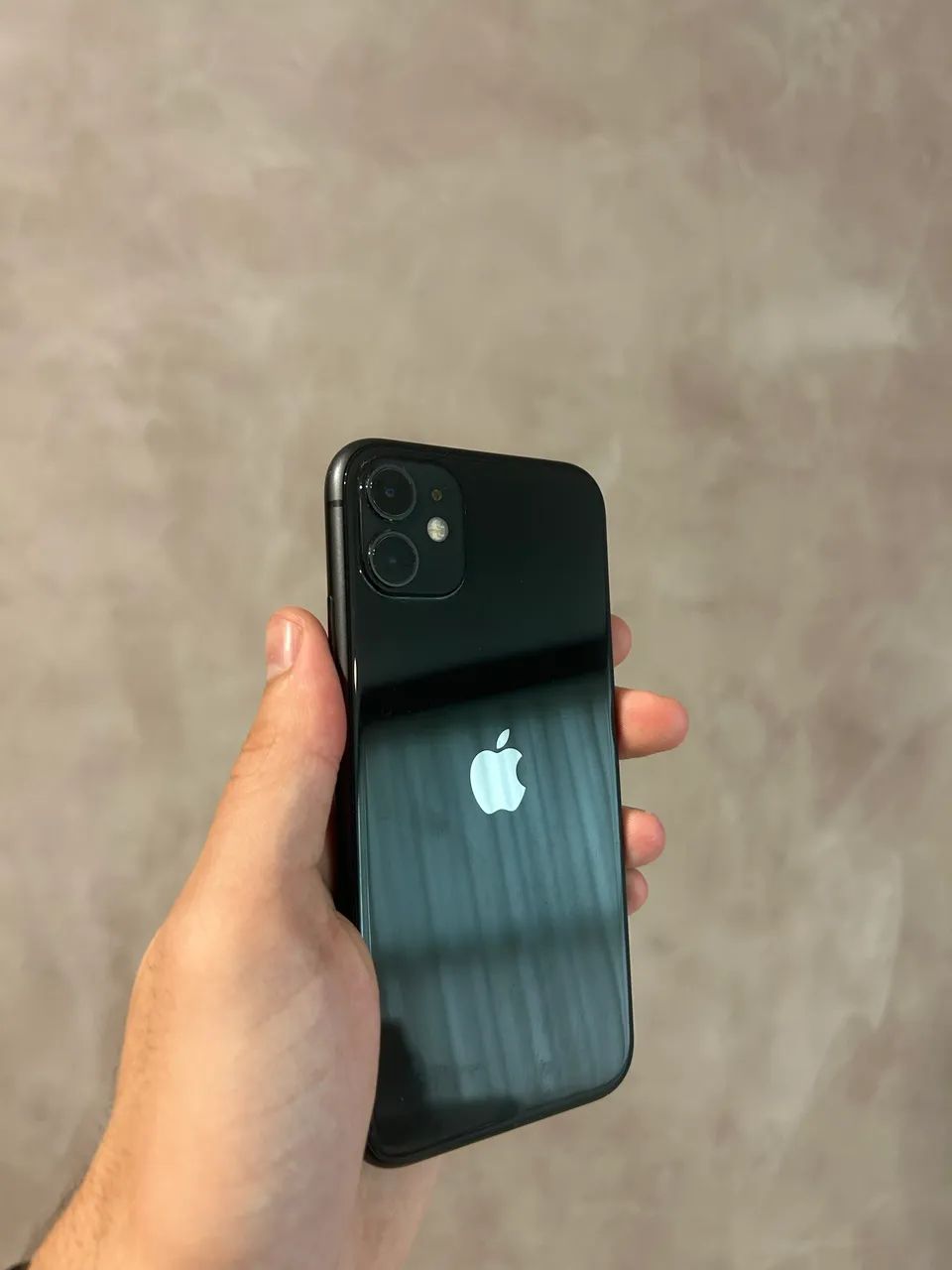 iPhone 11 - Excelente estado e novo!!