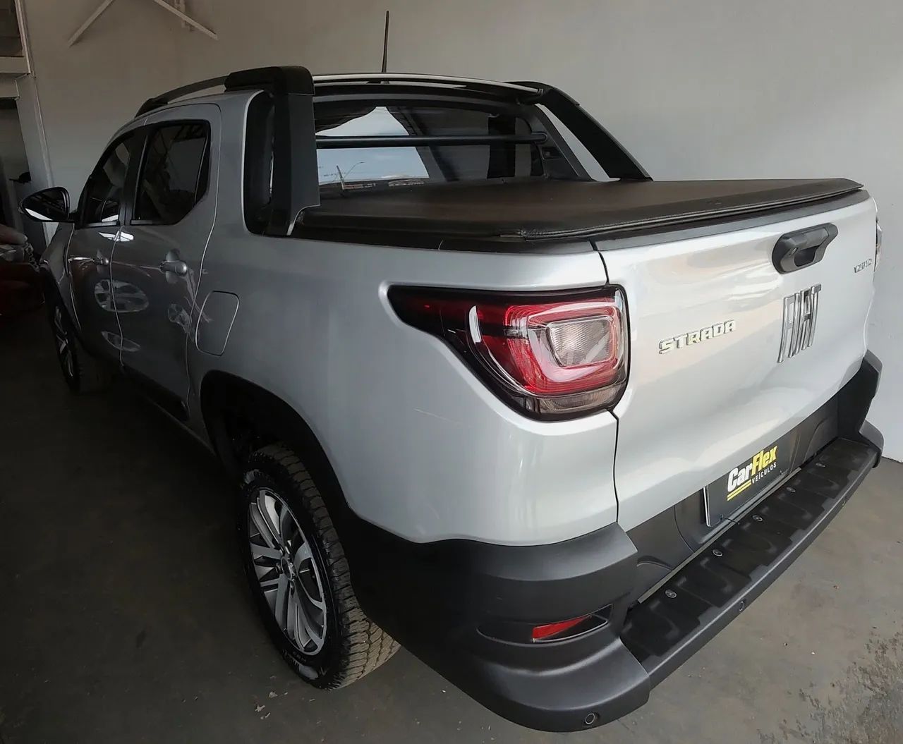 Fiat Strada Volcano 1.3 Flex 8V CD 2024 - Foto 4