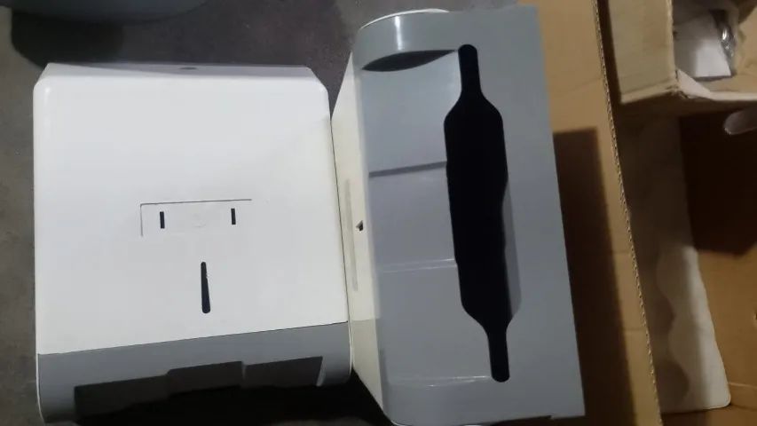 3 unidades Porta Papel toalha/higiênico Dispenser em plástico usado    - Foto 5