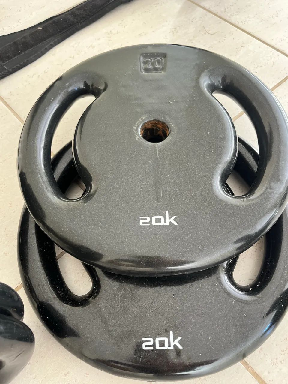 Kit Pesos de Academia + Barra, Halteres, Anilhas 20kg e Kettlebell ...
