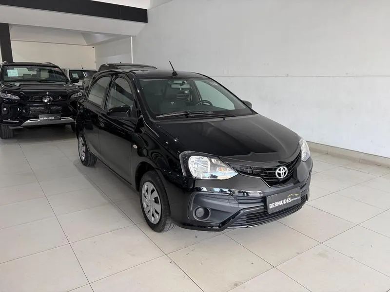 Toyota Etios 2021
