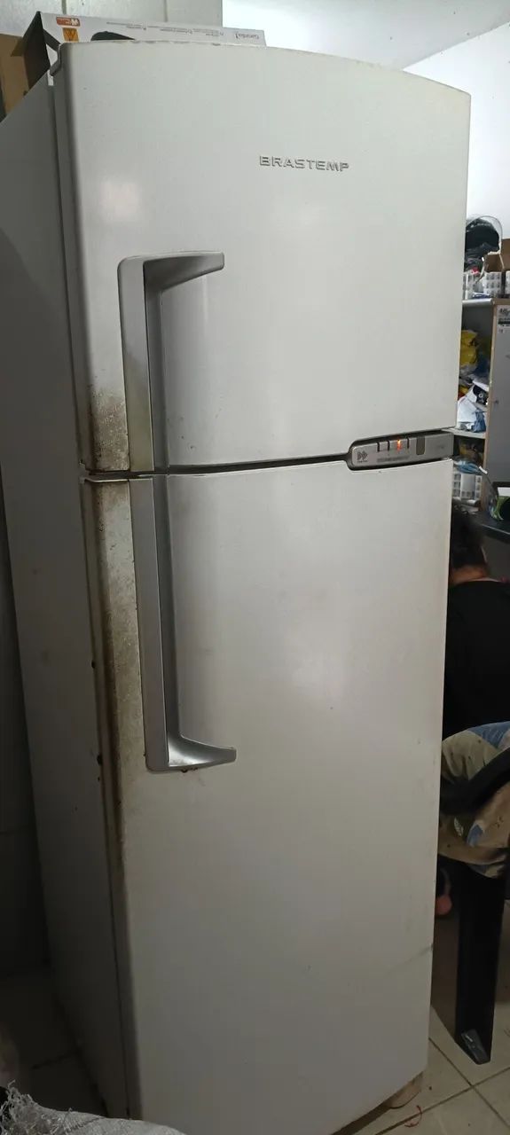 Geladeira Brastemp 330 litros 