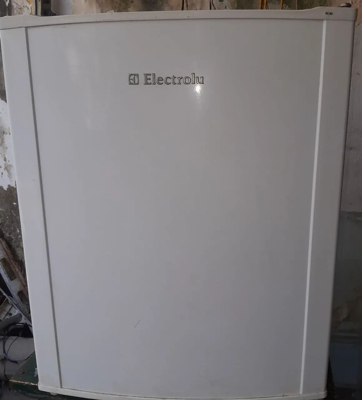 Frigobar Electrolux 