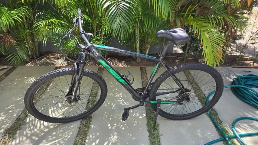 BICICLETA KSW ARO 29 - PRETA COM VERDE 